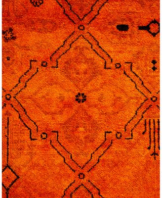 Bloomingdale's Fine Vibrance M1358 Area Rug, 8'1" x 10'1"