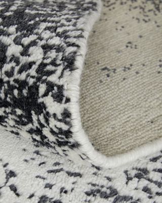 Coda COD8930F Area Rug, 2' x 3'