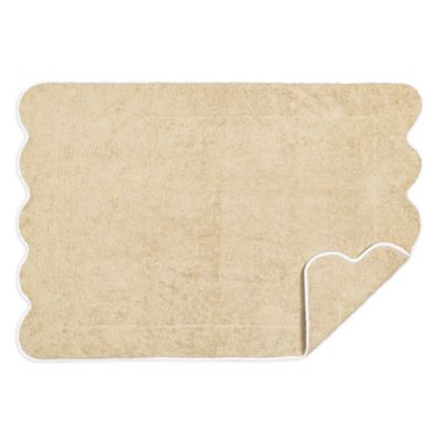 Cairo Scallop Tub Mat