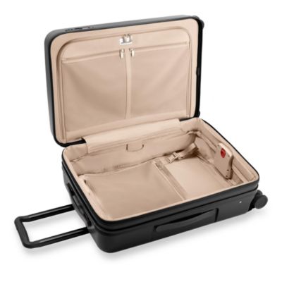 Sympatico Medium Expandable Spinner Suitcase