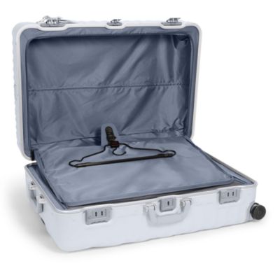 19 Degree Extended Trip 4 Wheel Packing Case