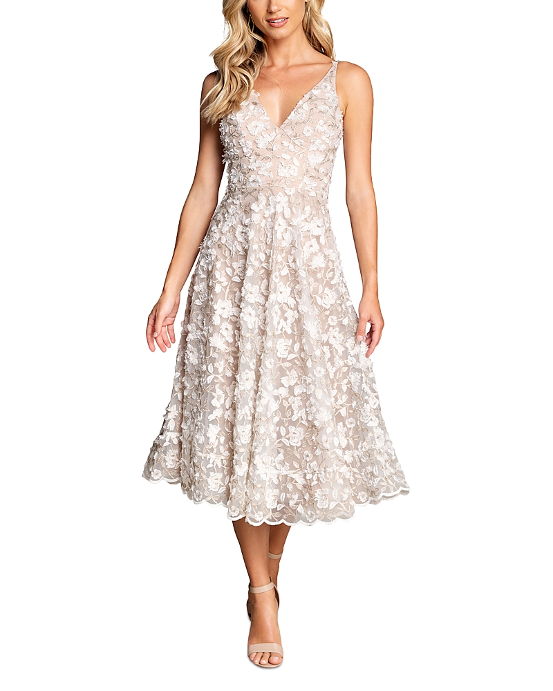 DRESS THE POPULATION DRESS THE POPULATION ELISA EMBROIDERED MIDI DRESS