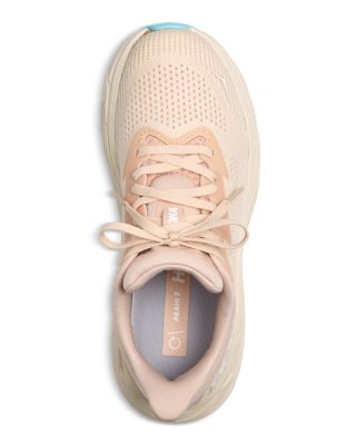 Women's Arahi 7 Sneakers