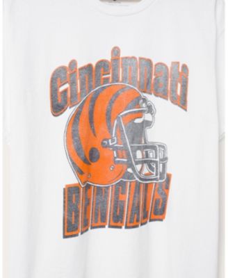 Unisex NFL Cincinnati Bengals Throwback Helmet Flea Market Tee