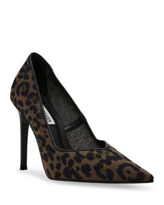 STEVE MADDEN - Women's Raz Pumps