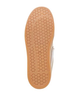 Women's Notice Low Top Sneakers