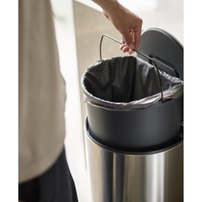 Arc 30 Liter Slimline Pedal Trash Can With Liner Pocket