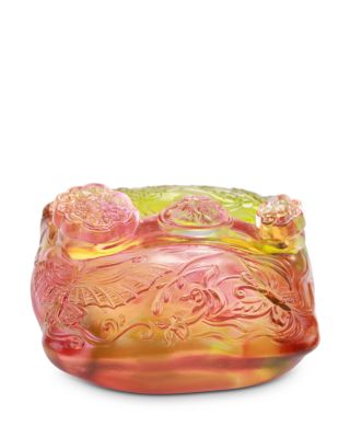 Flowers Dancing Fortuitously