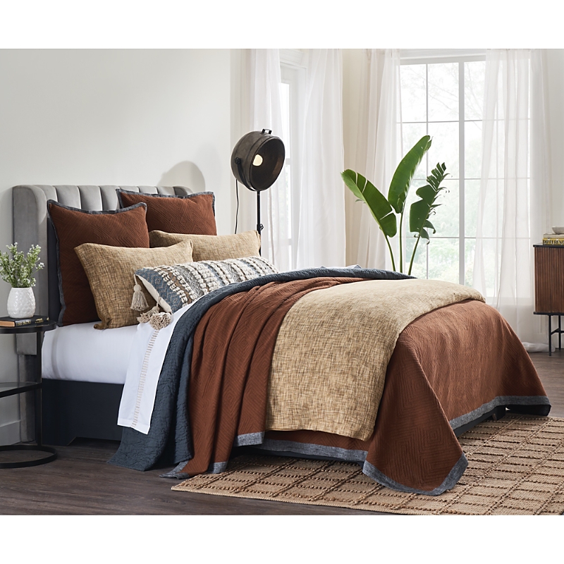 Amity Home Mateo Coverlet, Queen In Brown