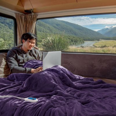 Heated Microlight to Berber Throw, 60&amp;quot; x 70&amp;quot;