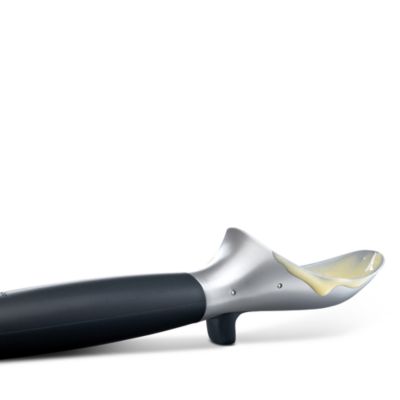 Elevate Ice Cream Scoop with Integrated Tool Rest