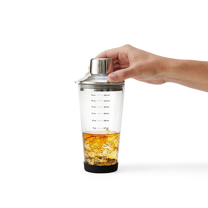 Rabbit 18 oz Glass Cocktail Shaker In Clear