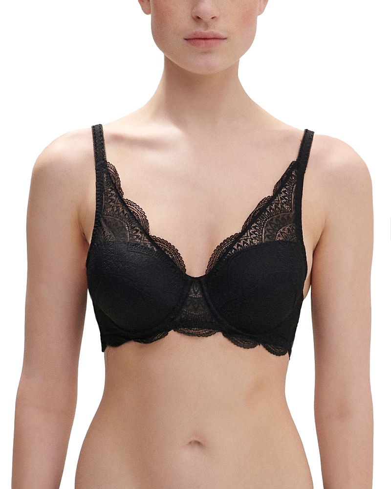 Simone Perele Karma 3d Molded With Triangle Lace Bra In Black