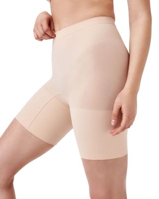 SPANXsculpt™ Seamless Power Mid-Thigh Short