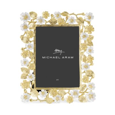 Bloom Sculpted Frame, 5" x 7" - Exclusive