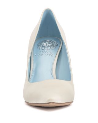 Women&#39;s Savilla Pointed Pumps