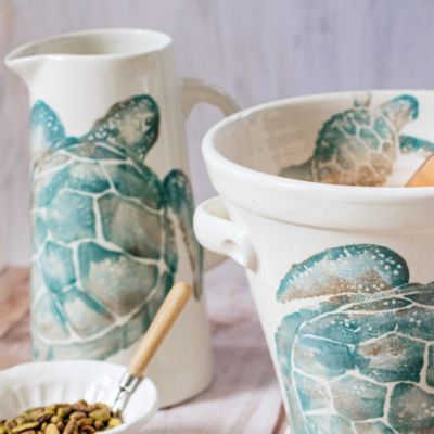 Tartaruga Medium Pitcher