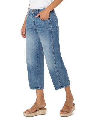 Barrel Jeans in Isla Vista