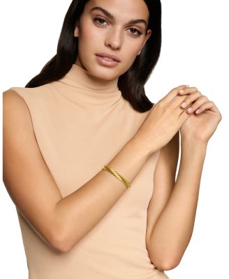 Sculpted Cable Bangle Bracelet in 18K Yellow Gold, 8mm