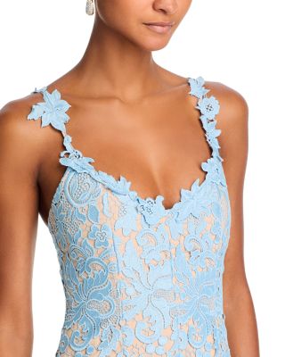 Sweetheart Neck Lace Dress