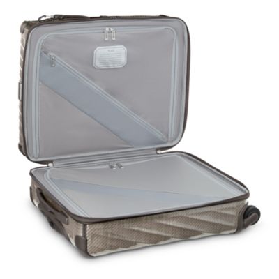 19 Degree Lightweight Continental Carry On Bag