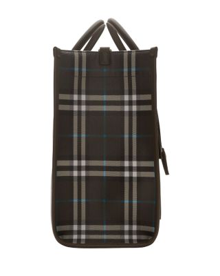 【BURBERRY】MEDIUM FREYA TOTE BAG D395D447-FE50-4E87-89BF-