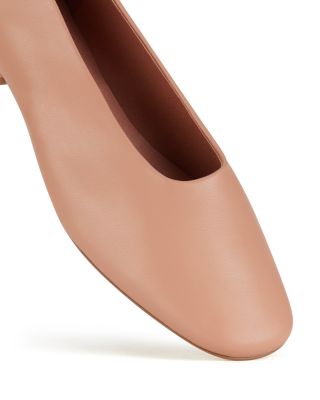 Women's Trustee Round Toe Flats