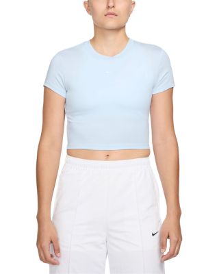 Nike - Relaxed Cropped Tee