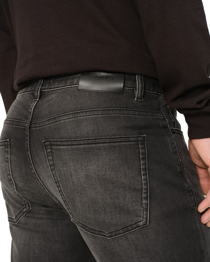 Nick Slim Fit Ultimate Knit Jeans Washed Black