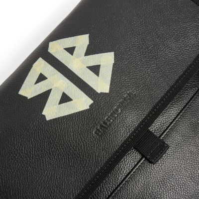 Explorer Small Messenger Bag