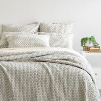 Annie Selke - Lodi Matelass&eacute; Bedding Collection