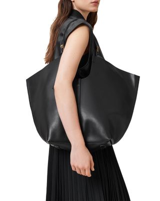 Ara East/West Tote