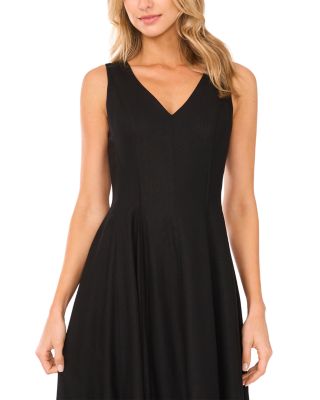 Sleeveless V Neck Pleated Maxi Dress