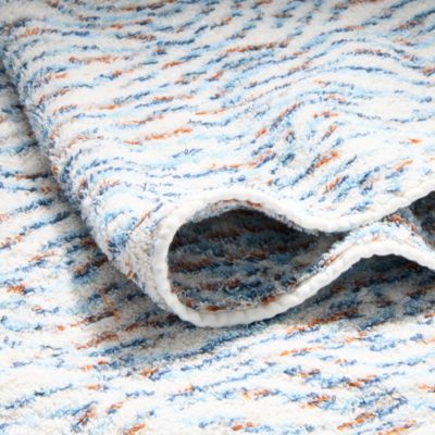 Malou Bath Towel, 28&amp;quot; x 54&amp;quot; - Exclusive