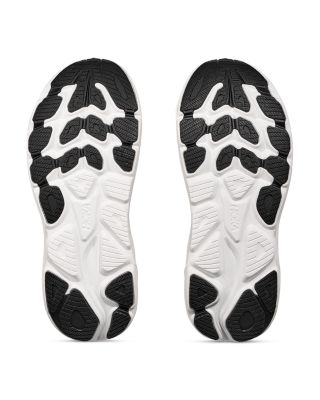 Women's Clifton 10 Sneakers in Black