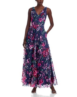 Eliza J Floral Appliqué Trumpet Gown  Size 14