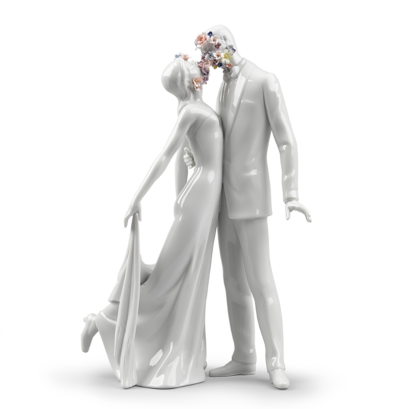 Lladrò Love I Sculpture