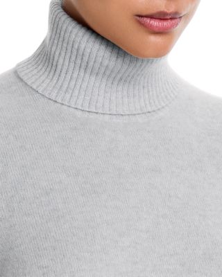 100% Cashmere Turtleneck Sweater - Exclusive