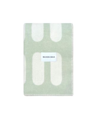 Cubics Blanket, 4.25' x 6.5'