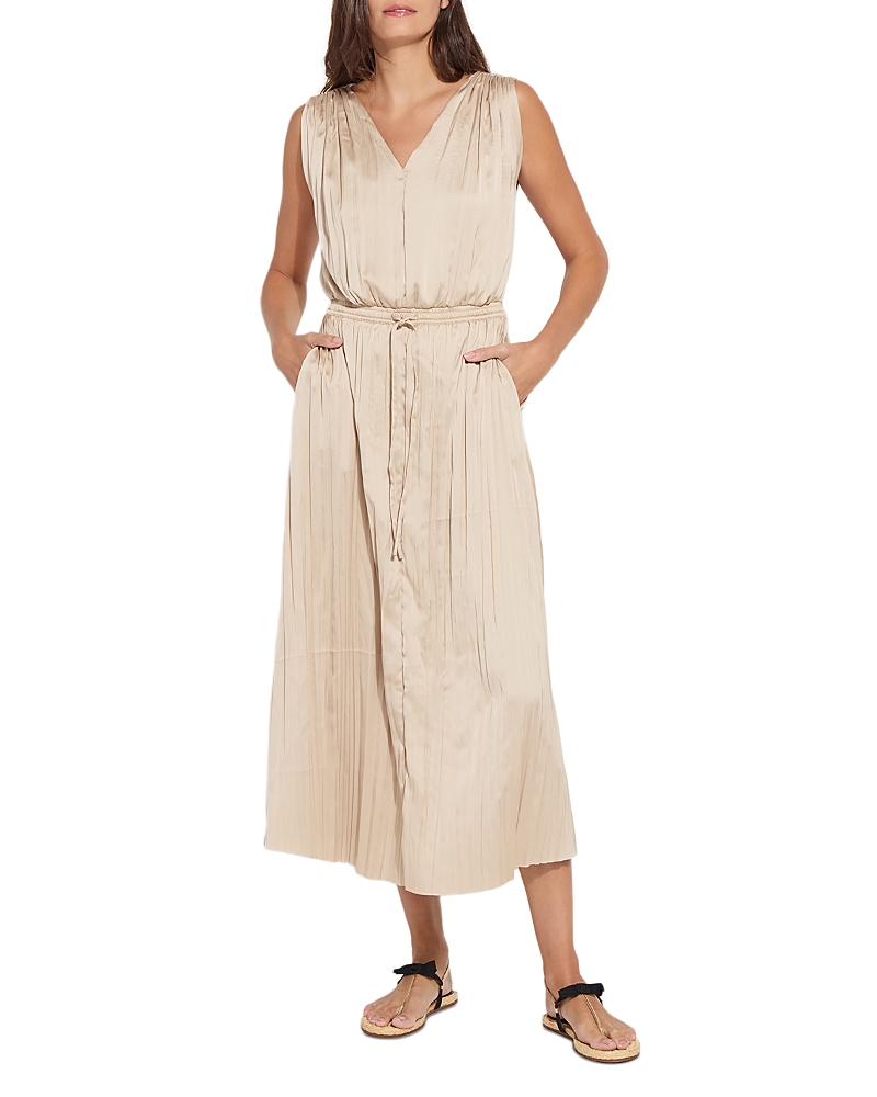 Lyssé The Packable Pleated Dress In Neutral