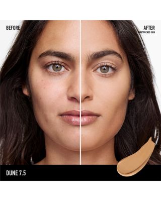 COMPLEXION RESCUE Tinted Moisturizer SPF 30