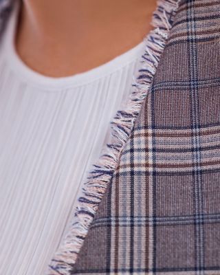 Collarless Fitted Blazer 