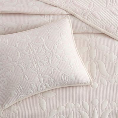 Medallion Floral Quilt Set, Full/Queen