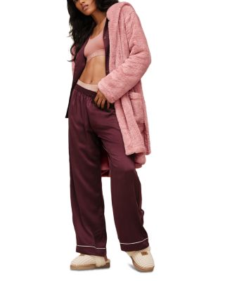 Aarti Hooded Fleece Robe