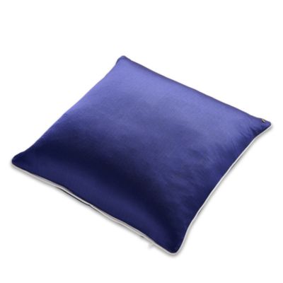 Kutnu Silk Road Solid Decorative Pillow, 20" x 20"