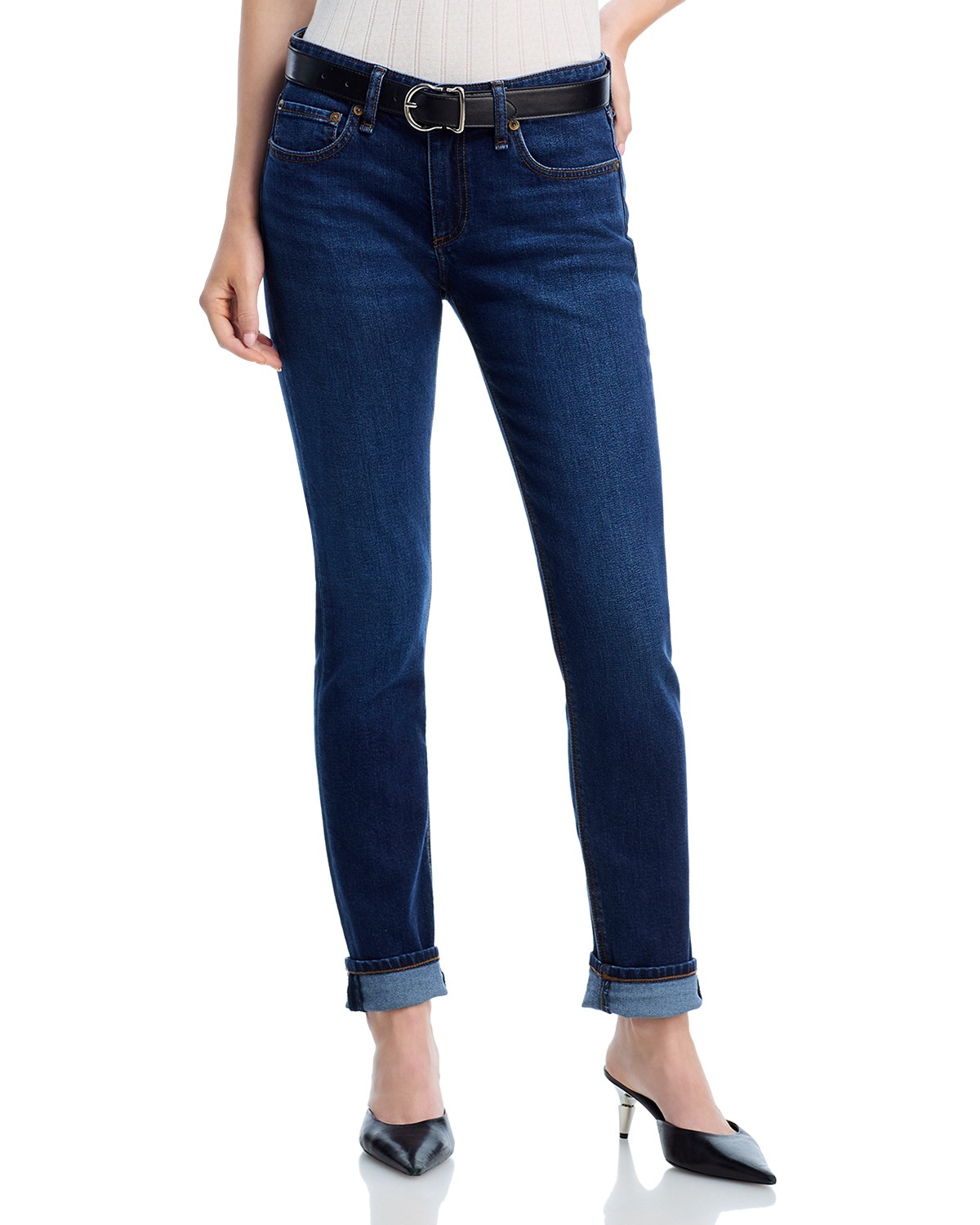 Dre Low Rise Slim Boyfriend Jeans in Alba