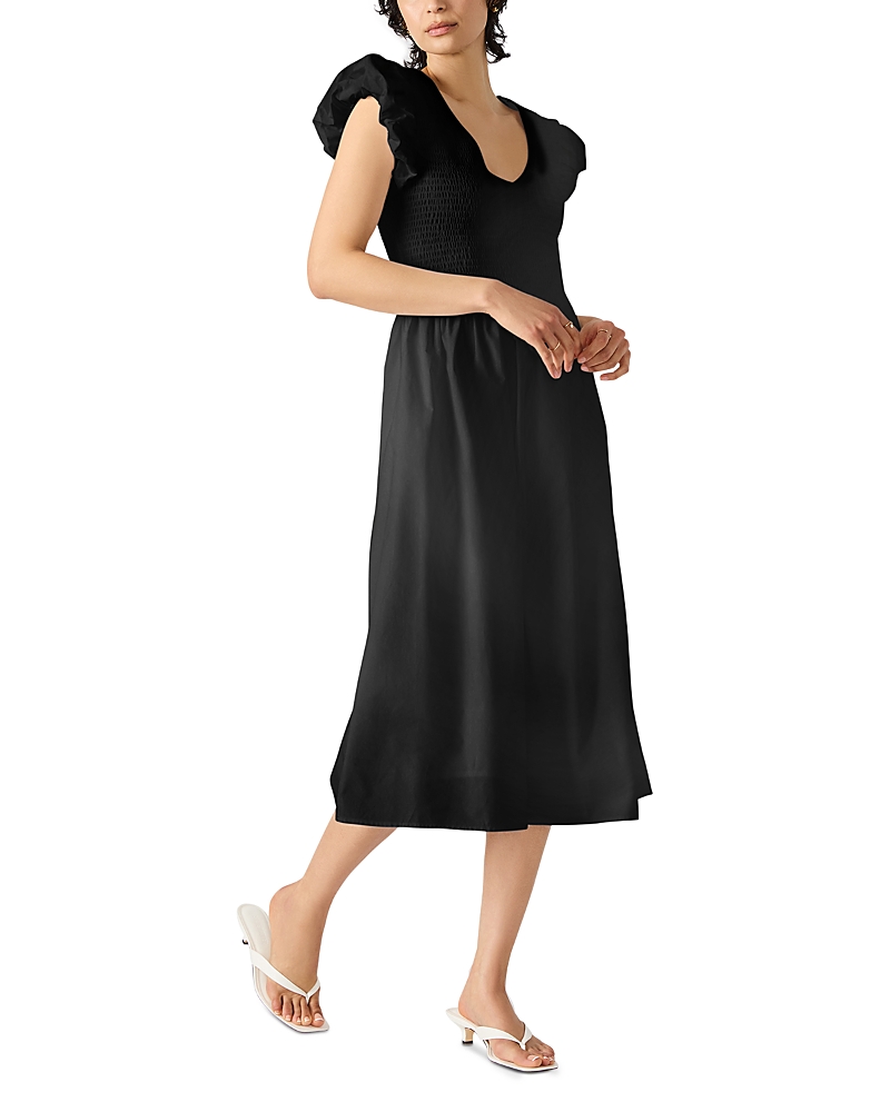 Steve Madden Gray Smocked Puff Sleeve Midi Dress In Black