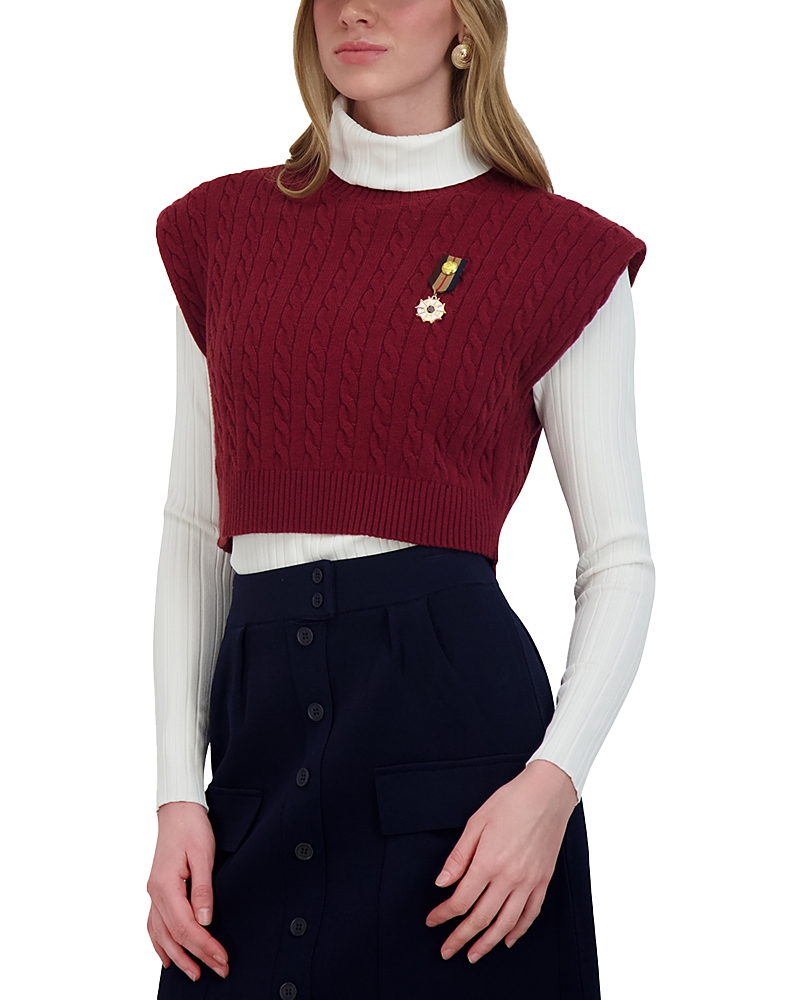 Point Cable Knit Vest In Burgundy