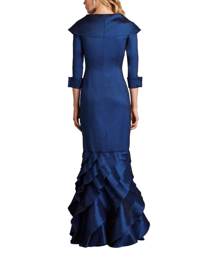 Blythe Portrait Collar Gown