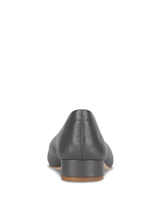 Women's Trustee Round Toe Flats